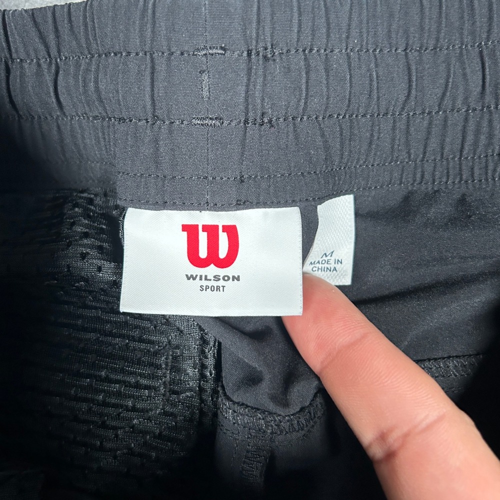 Wilson Sport Shorts Mens Medium Black Athletic Gym Training Running Performance - Picture 10 of 15